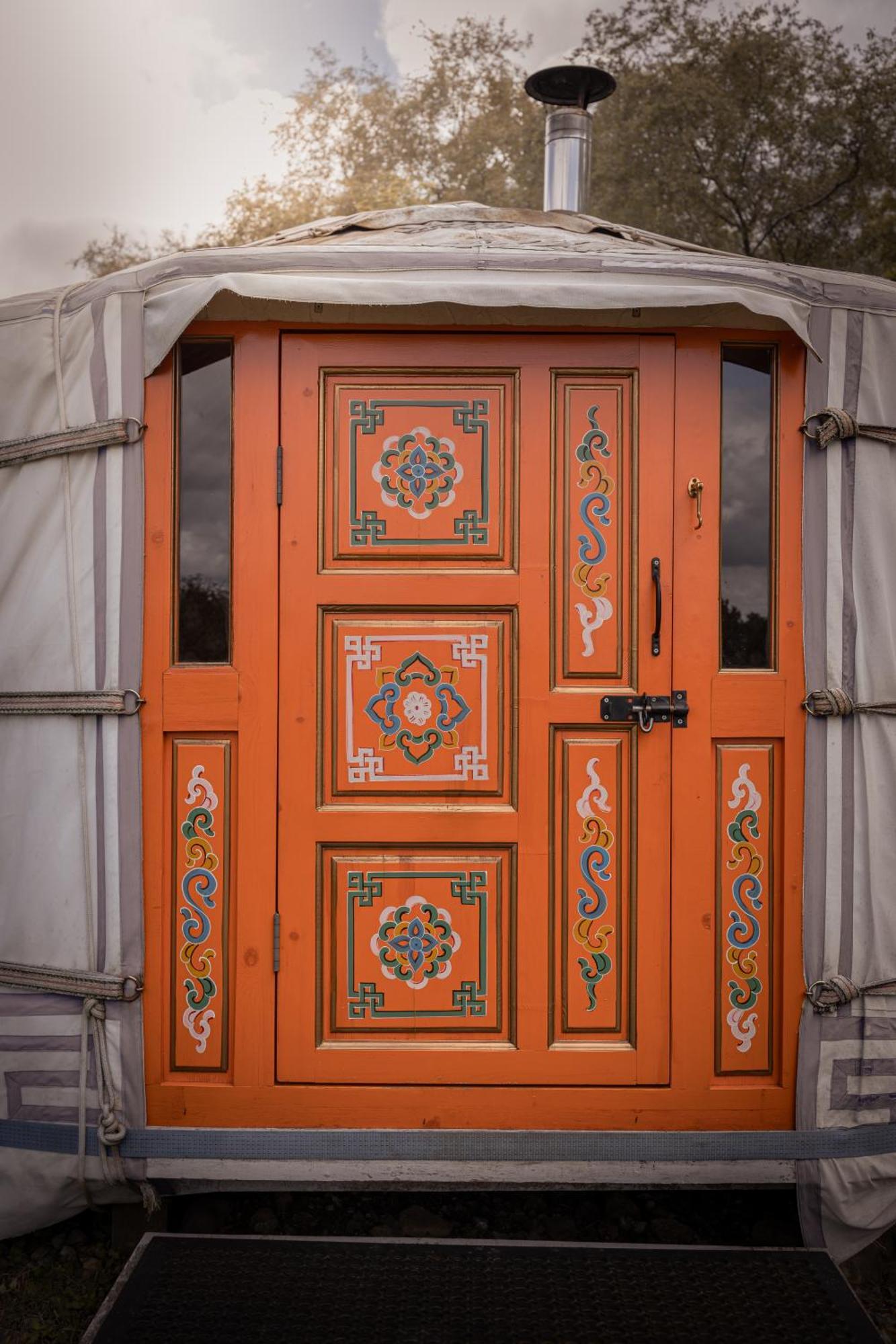 Hotel Gilfach Gower Farm Luxury Yurt With Hot Tub Ammanford Esterno foto